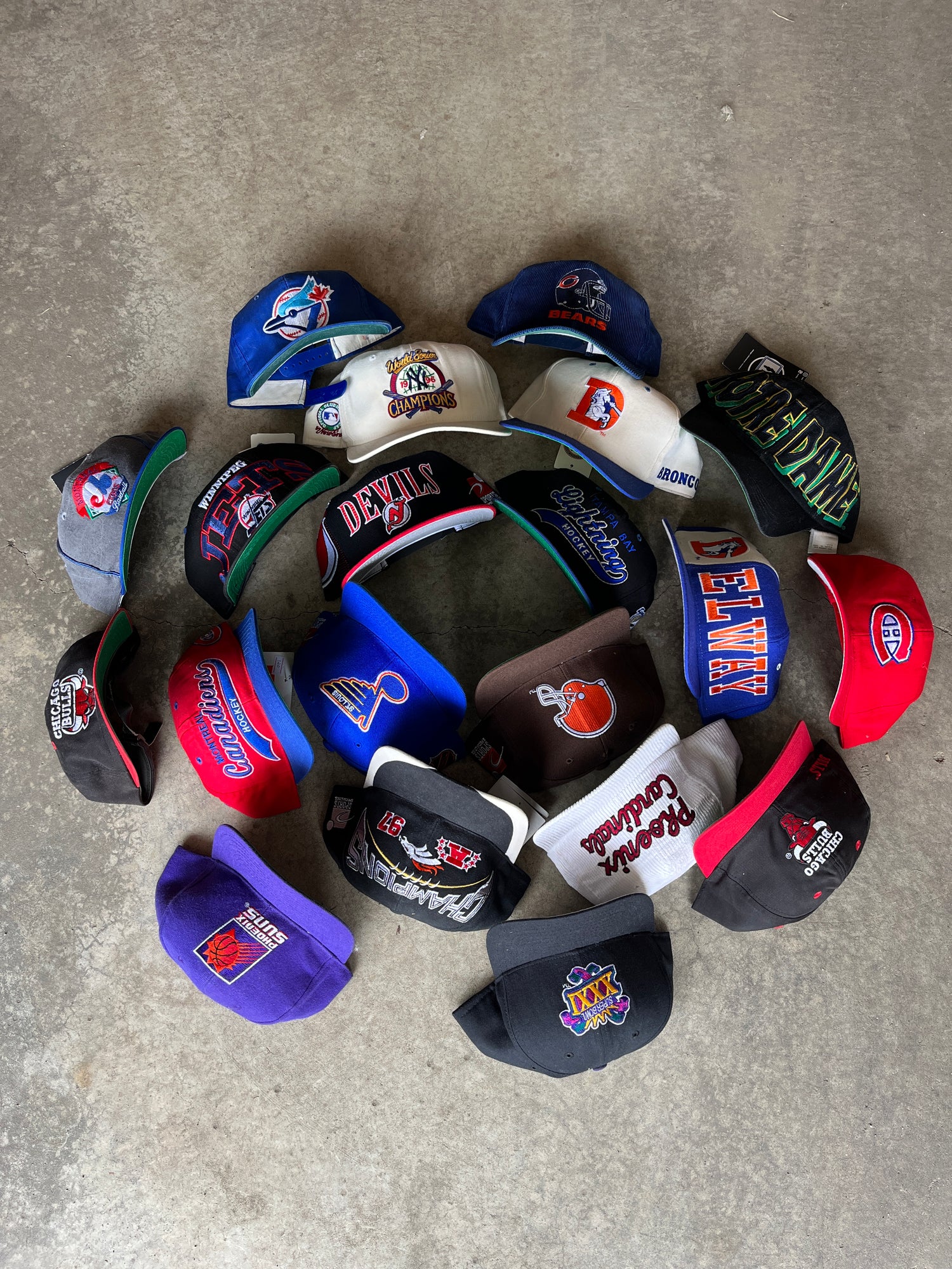 Hats/Snapbacks