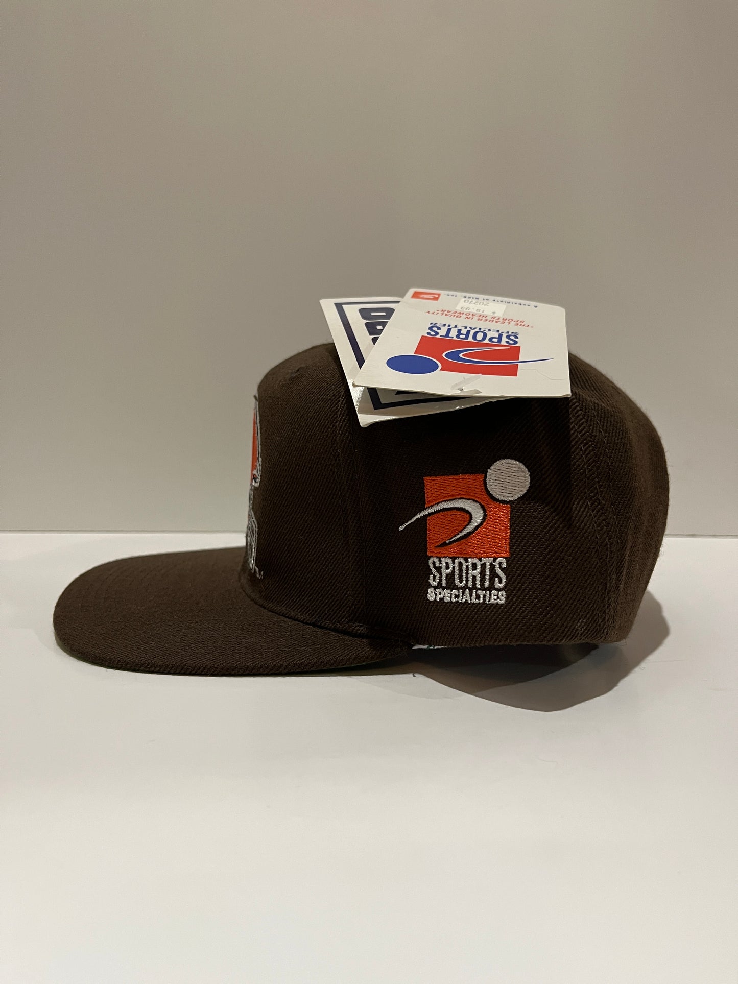 Vintage Sports Specialties Cleveland Browns Snapback Hat