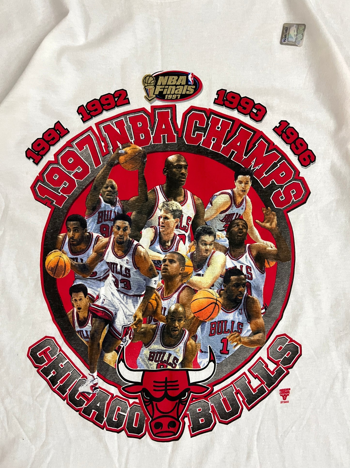 Vintage Starter Chicago Bulls 1997 Champions Tee