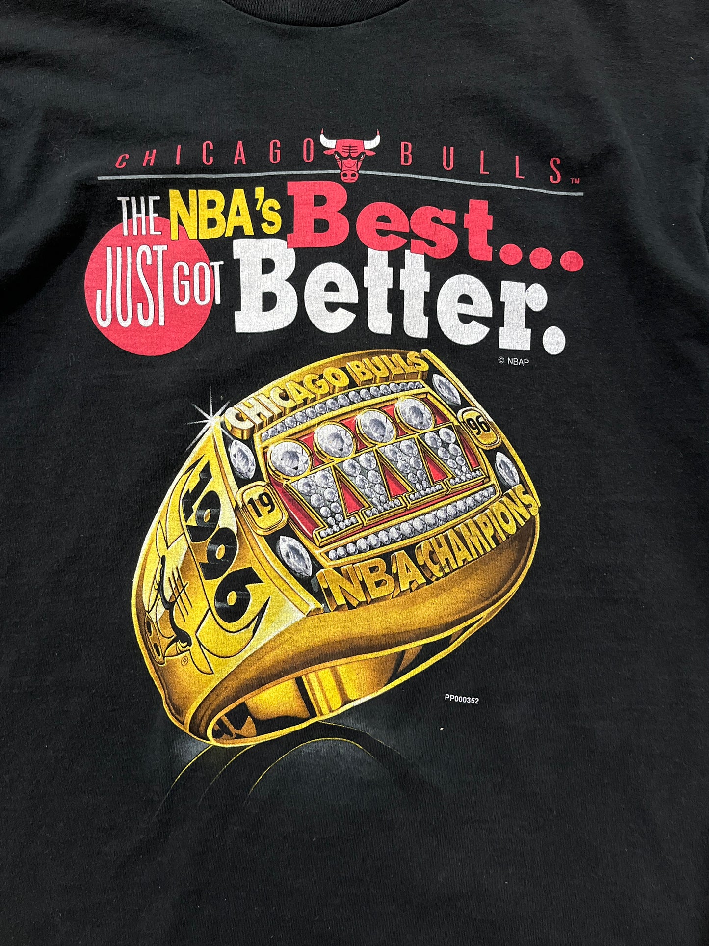 Vintage 90's Chicago Bulls Rings "The NBA's Best Just Got Better" Tee